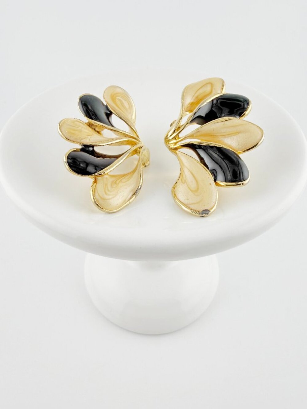 Vintage 80s Gold Tone Black & Cream Enamel Fan Wing Statement Earrings